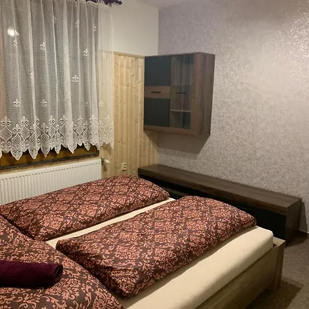 بيت للعطل Na Suche Kamenice *